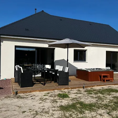 Villa En Bord De / Sauna