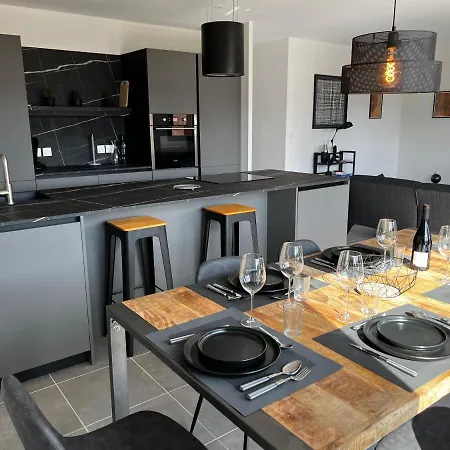 En Bord De / Sauna Villa *